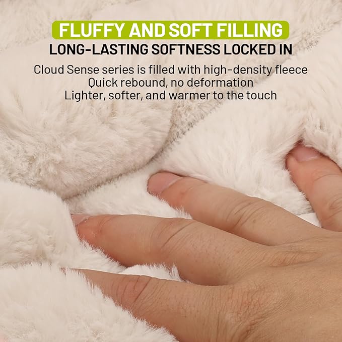 Cloudsoft Flower Cat Bed and Dog Bed, Washable Plush Pet Bed with Non-Slip Water-Resistant Bottom, Faux Furfor Cats & Small Dogs Up to 33 lbs, 29.9"x29.9" (Green)